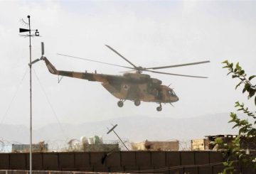 Mil 17 afghano a Kunduz REUTERS